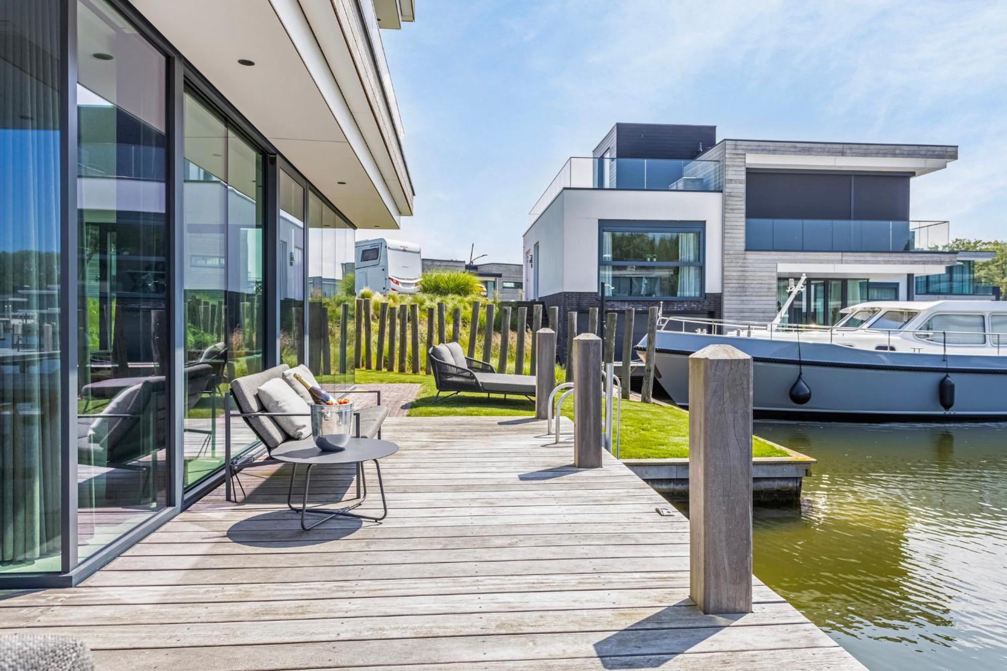 Lake House With Dock At Lake Veere, Zeeland Arnemuiden Exteriér fotografie