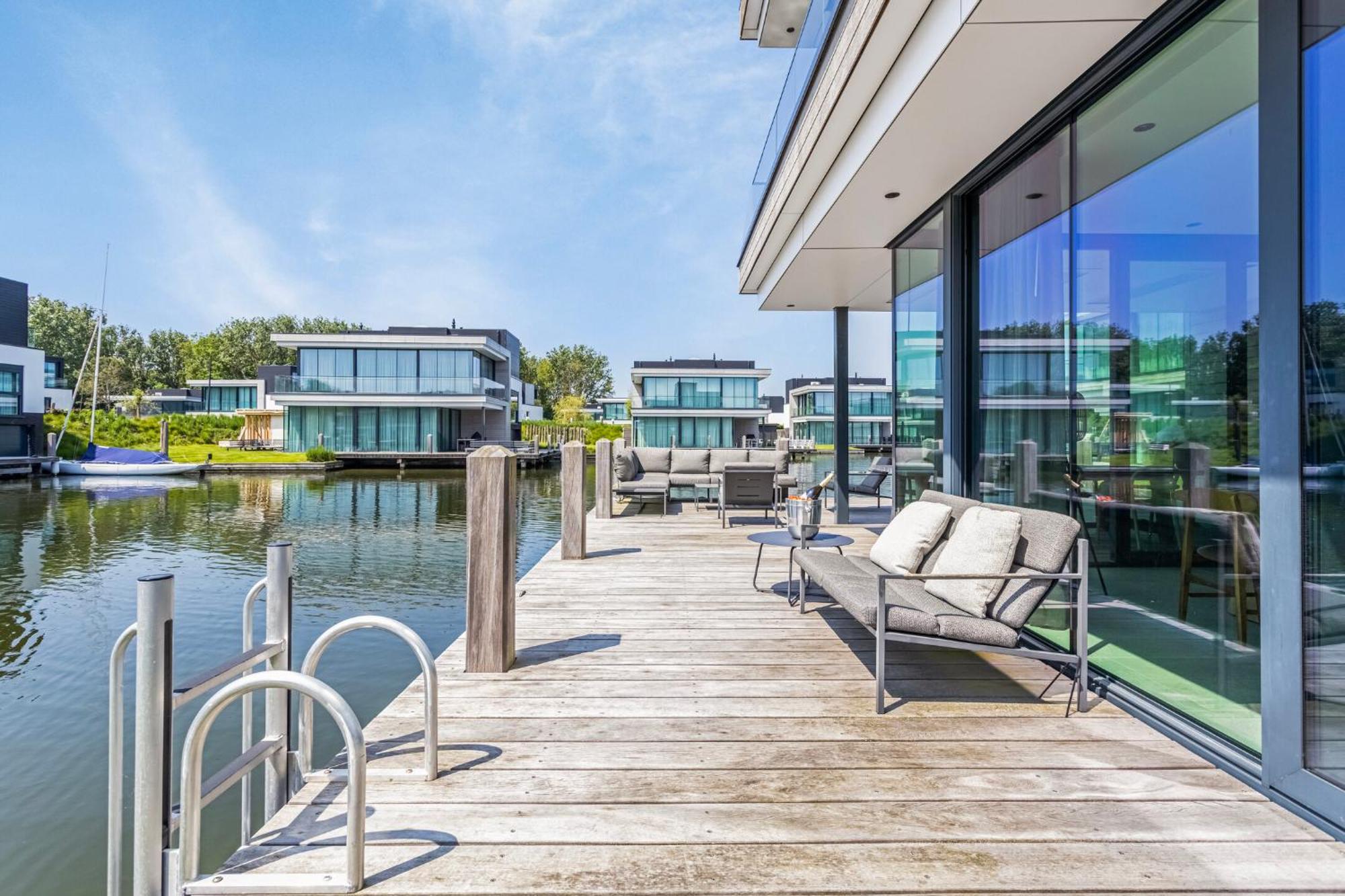 Lake House With Dock At Lake Veere, Zeeland Arnemuiden Exteriér fotografie